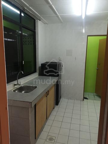 Indah Court Likas 1
