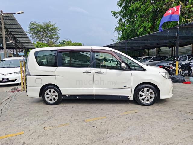 2013 Nissan SERENA FULL SPEC 2.0 (AUTO) - 2