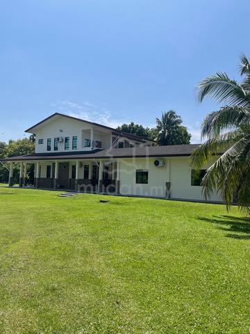 Bungalow house at Papar 1