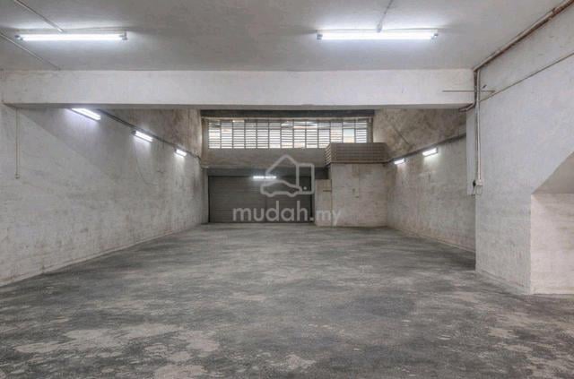 1.5 Storey Terrace Factory Ulu Tiram  1