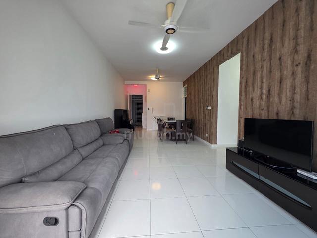Sky Gardens Residences 1