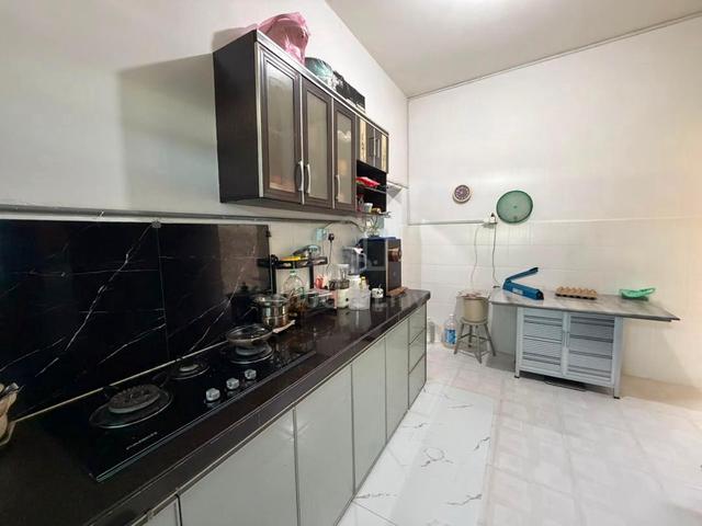 Taman Impian Indah Renovated 2 Sty Terrace Spacious row 1