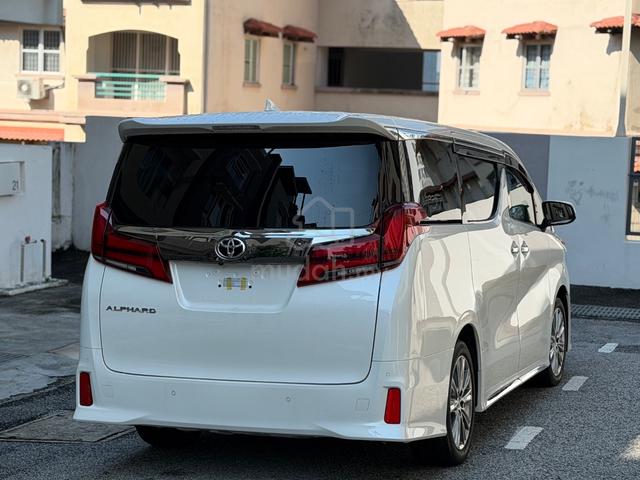 2021 Toyota ALPHARD 2.5 S TYPE GOLD 2 - 3