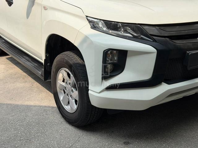 2023 Mitsubishi TRITON 2.4 VGT ATHLETE LOAN KEDAI - 5