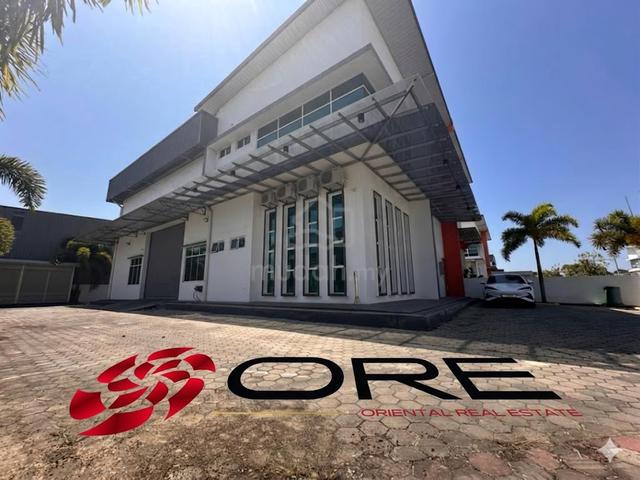 Light Industrial Corner Unit Butterworth- Sg Lokan 1