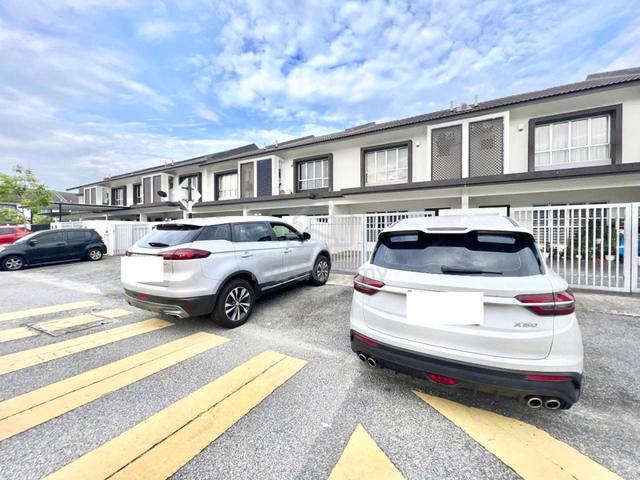 CHEAPEST! Double Storey Terrace Taman Idaman Putra, Sungai Buloh 1