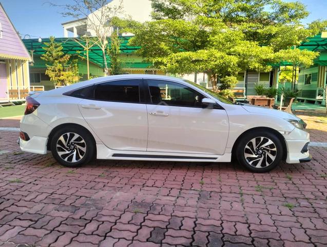 2017 Honda CIVIC 1.8 S i-VTEC (A) - 5