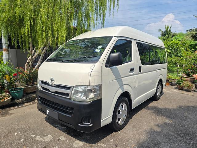 2011 Toyota HIACE 2.5 Window (M) High Roof - 1