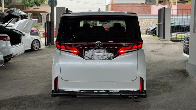 2025 TOYOTA VELLFIRE Z PREMIER ✨ 12KM New Car !!✨ - 2