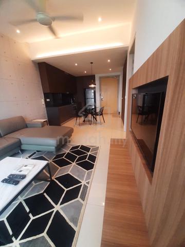 Grand Medini 1
