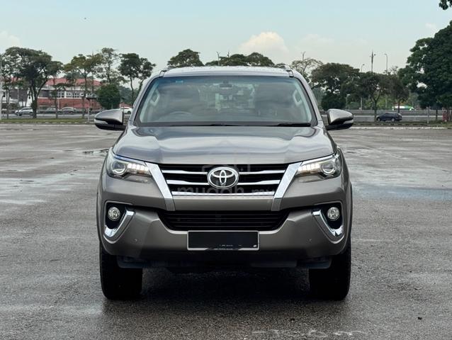 SuperCarKing‼️2017 Toyota FORTUNER 2.7 SRZ 4x4 (A) - 5