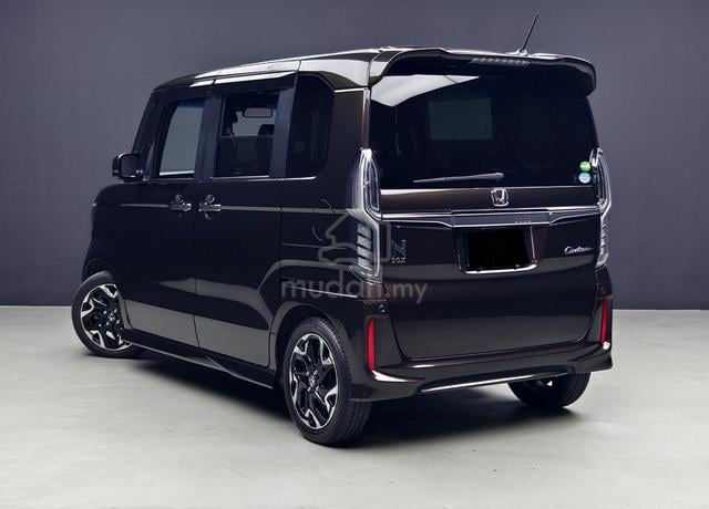 Low Mileage 18K 2018 Honda N BOX 0.7 CUSTOM G FSH - 2