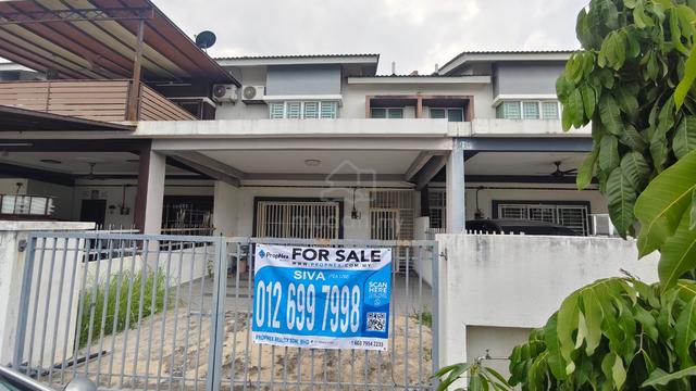 2-Storey Teres, Taman Emas Dengkil 1