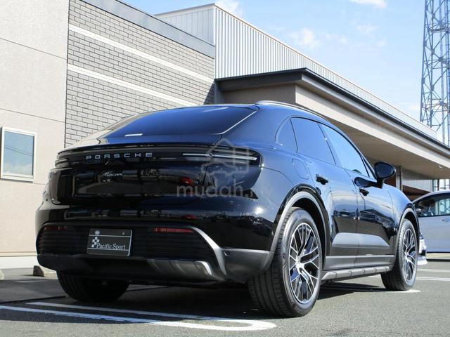 [6A New Car Condition] 2025 Porsche MACAN MY24 (A) - 4