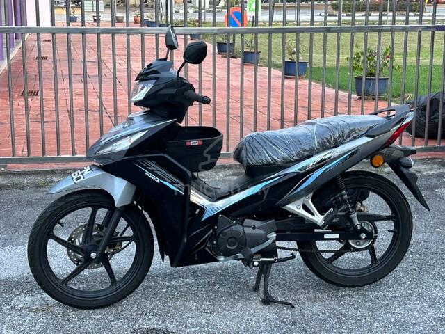 2025 HONDA DASH 125 DASH125 1Owner LIKE NEW 9k KM - photo 5 of 21