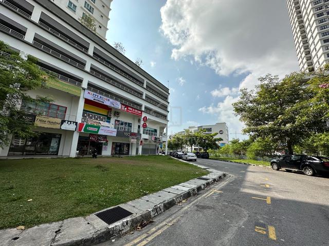 Golden Triangle 1_DS Shop lot near Arena_Main Road Sg Ara, B. Lepas 5