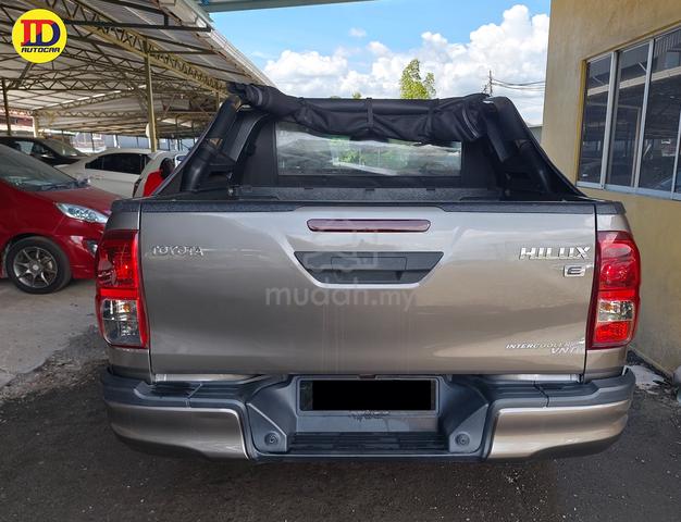2021 Toyota HILUX 2.4 E (A) - 4