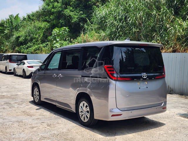 Toyota NOAH X 2.0 2023 - 1