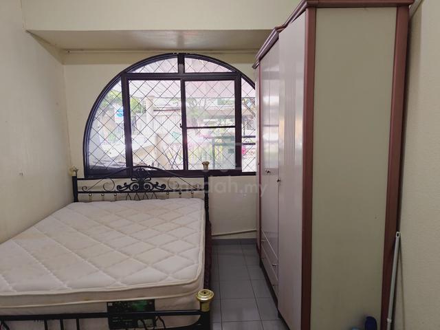 FEMALE Room for Rent - Sungai ara 1