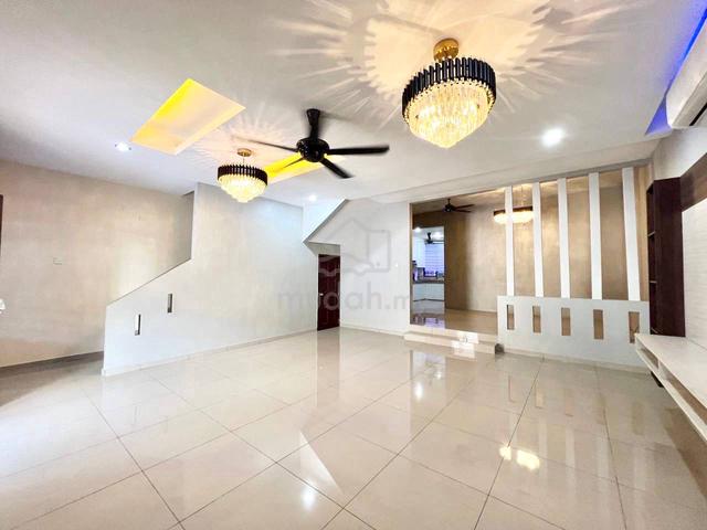 (RENOVATED CANTIK) 2 Storey Terrace Taman Mulia, Pajam Mantin 1