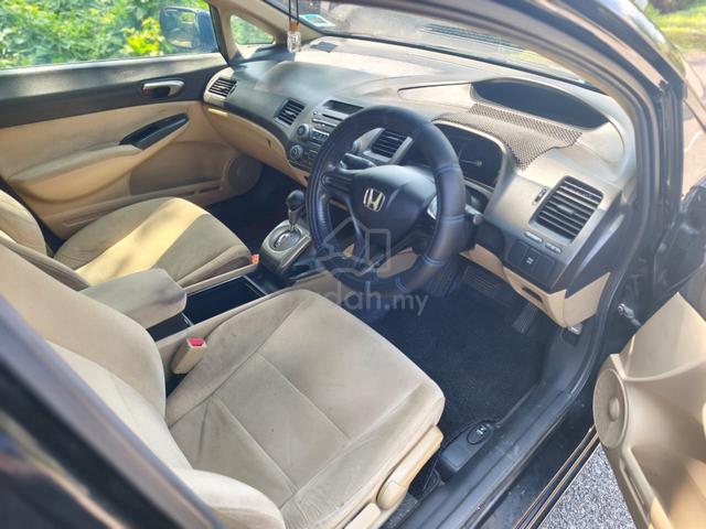 2010 Honda CIVIC 1.8 i-VTEC (A) - 3