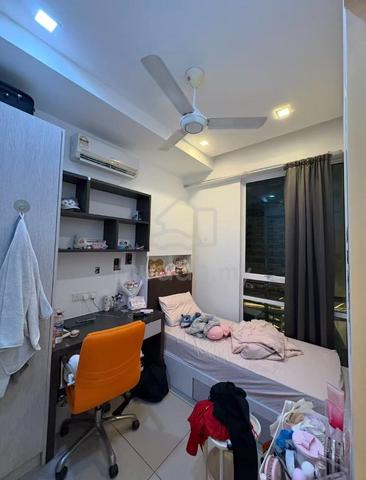Fully Furnished Selangor Cyberjaya Room For Rent 1