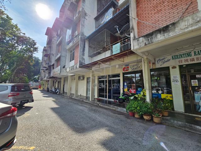 Taman Lip Sin Ground Floor Shop Lot, Medan Mutiara 1