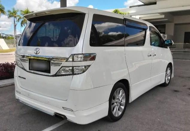 2010 Toyota VELLFIRE 2.4 Auto Loan Can arange. - 2