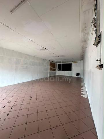 Taman Perling Single Storey Shoplot Full Extenf For Rent 1