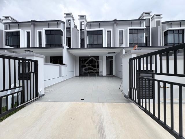 Eco Cascadia Mount Austin Double Storey Nearby Taman Daya Seri Austin 1