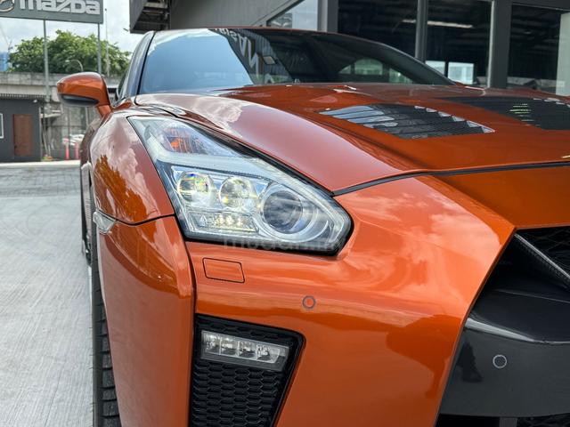 2018 Nissan GT-R 3.8 RECARO S (A) RECON CARBON KIT - 2