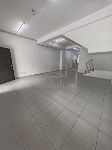 full loan 2.5 storey terrace Scientex Utama Taman Scientex freehold 1