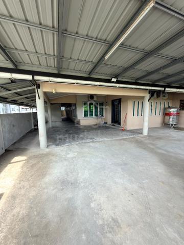 To Rent @ Senadin Area 1