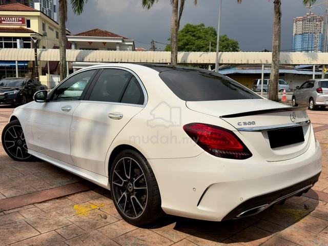 RED INTERIOR✅2020 Mercedes Benz C300 2.0 AMG W205 - 2