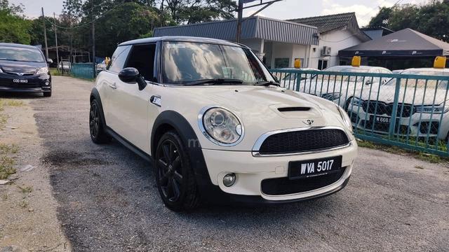 Mini Cooper S 1.6 (A) Buy1 Free1 Kedai Loan - 1