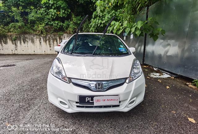2014 Honda JAZZ 1.3 HYBRId (A) 1 YEAR WARANTHY - 4