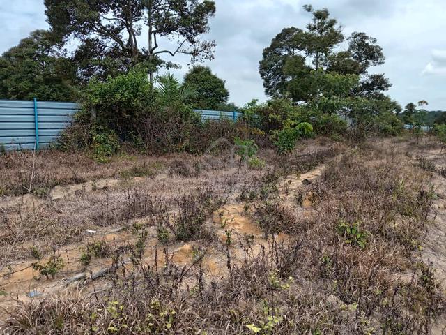 4.36 acres @ Kemendor 1