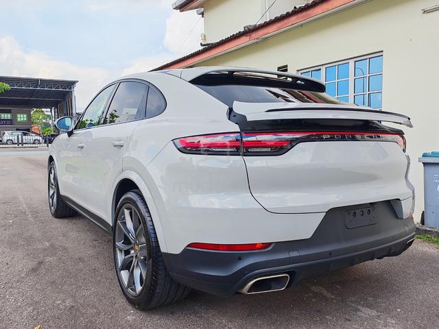 2021 Porsche CAYENNE 3.0 COUPE (A) - 4