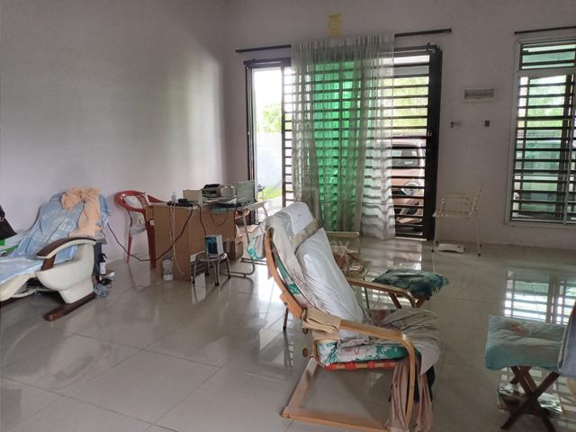 Perak Lahat Leasehold Semi-Detached House For Sale 1