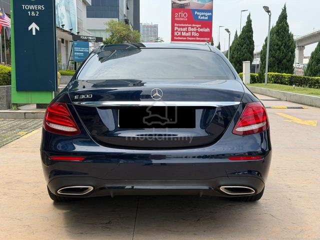 Mercedes Benz E-CLASS 2.0 300 AMG L E300 FULL LOAN - 4
