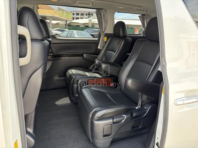 2014 Toyota ALPHARD 2.4 240X ANH20W FACELIFT (A) - 4