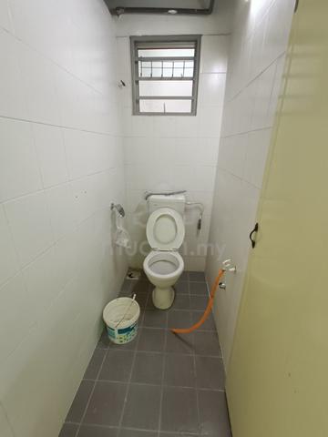 Taman Sri Penaga 3 Sikamat (Townhouse Grd 3 Bed 2 Toilets) 4