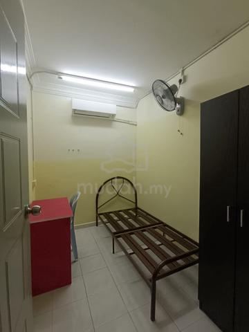 Female Unit🙎🏻♀️ Strategic Location | Furnish Room for Rent @ Cheras 1