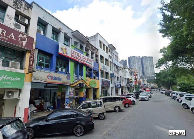 Facing Main Road ~ G-Floor Shop @ SD7 Bdr Sri Damansara for Rent ~ 1