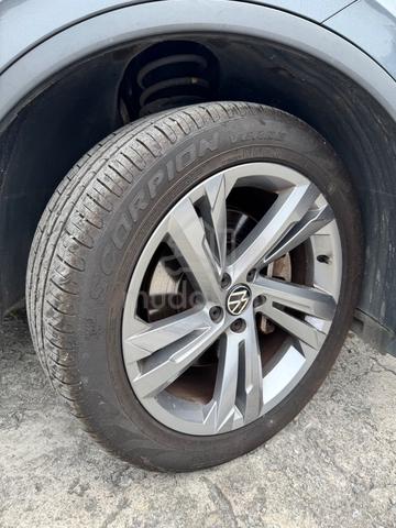 Volkswagen Tiguan Allspace 2.0T R-Line 220HP 350NM - 2