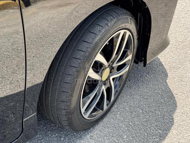 2016 Toyota VOXY 2.0 ZS Kirameki II Edition MPV - 5