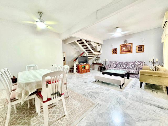 Pjs 10 Bandar Sunway RENOVATED 2 Storey Terrace Pjs10 Petaling Jaya 1