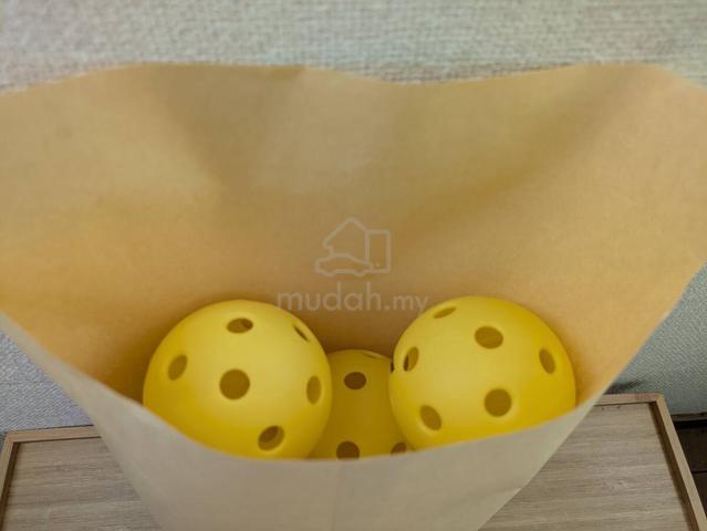 X-ACE Indoor Pickleballs 8 Pack - photo 2 of 3