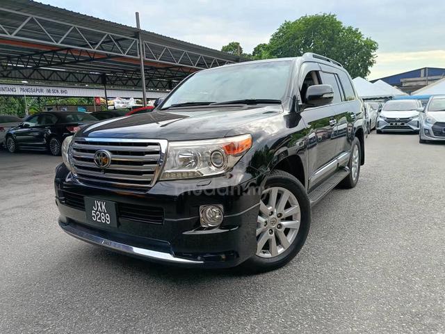 2012 Toyota LANDCRUISER 4.6 (A) Boleh Loan 5 tahun - 2