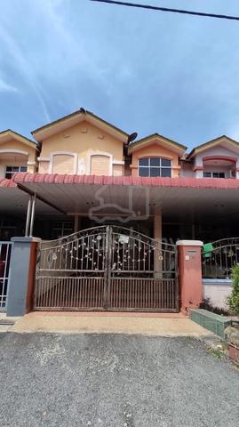Below Market Value Teres Dia Tingkat Laguna Merbok Renovated 1